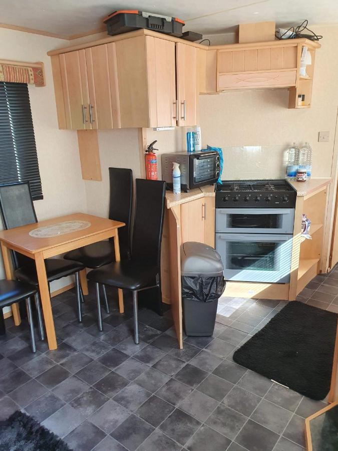 R And B Static Caravan Skegness Exterior photo